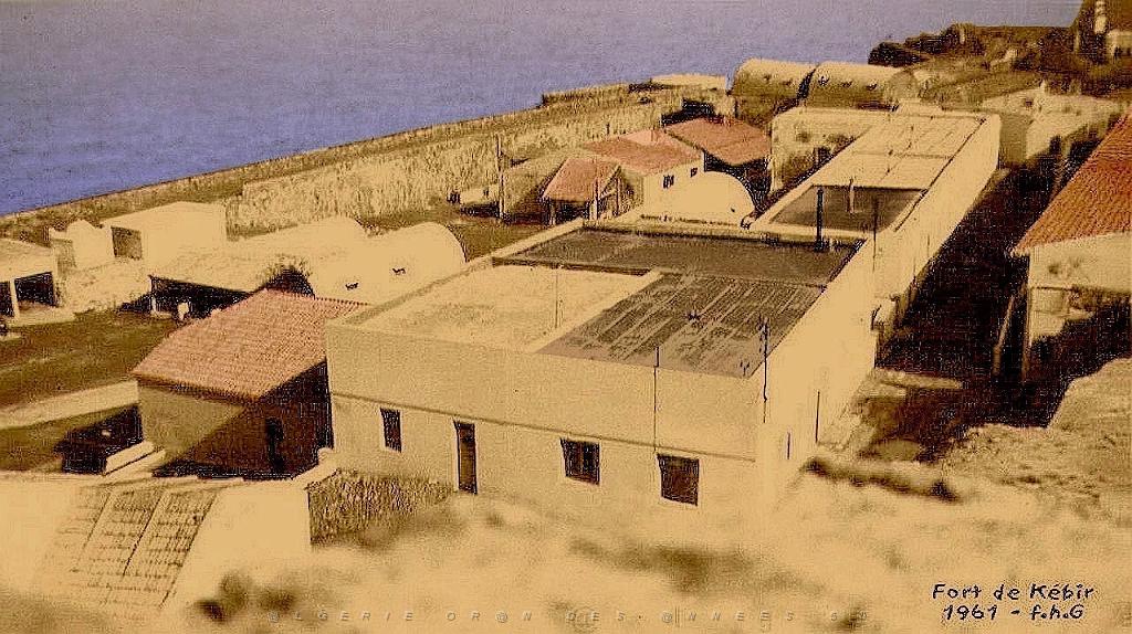 CD eh- 067- MEK- Fort Est.JPG